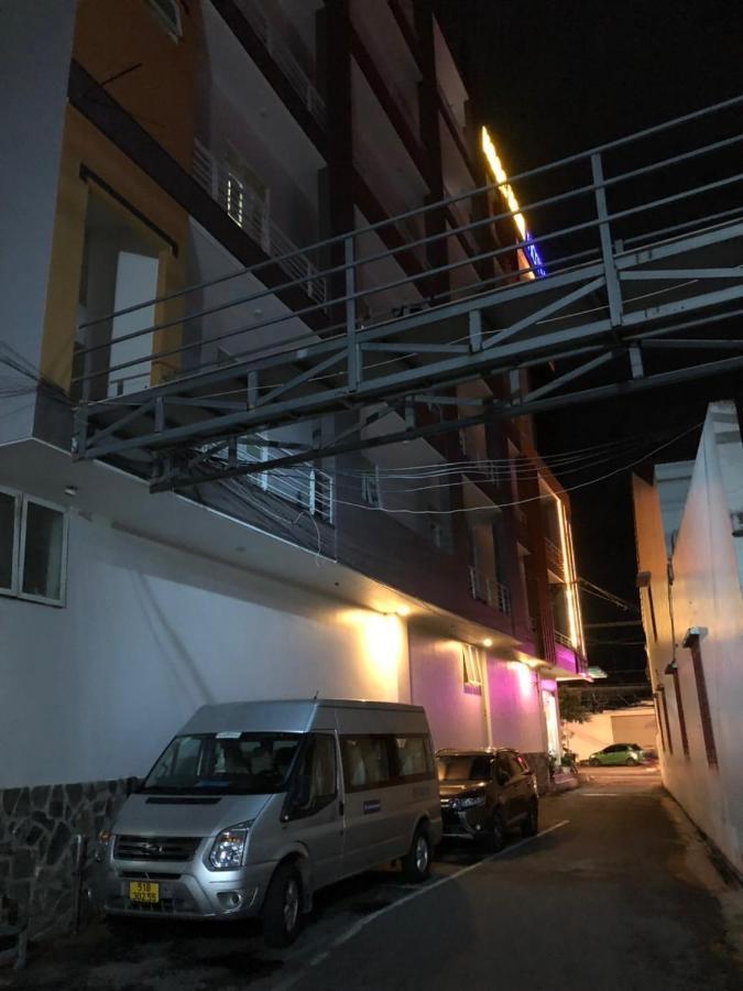 Ngoc Nam Hotel Ham Tan Buitenkant foto