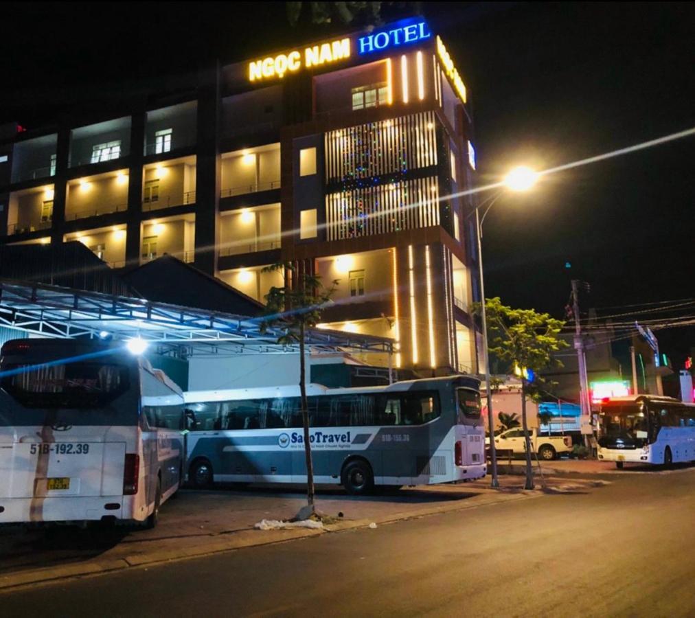 Ngoc Nam Hotel Ham Tan Buitenkant foto