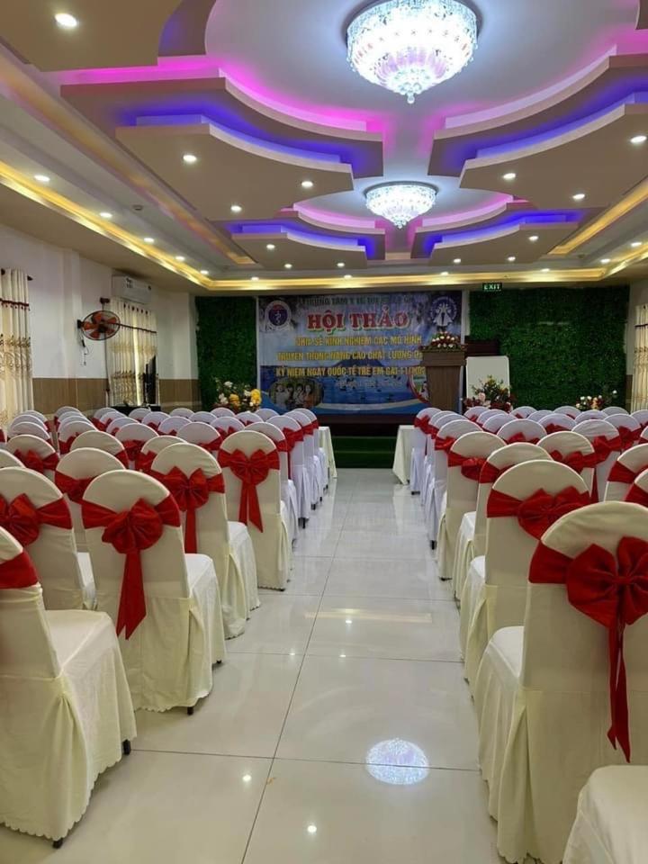 Ngoc Nam Hotel Ham Tan Buitenkant foto