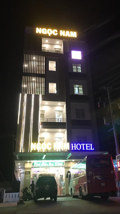 Ngoc Nam Hotel Ham Tan Buitenkant foto